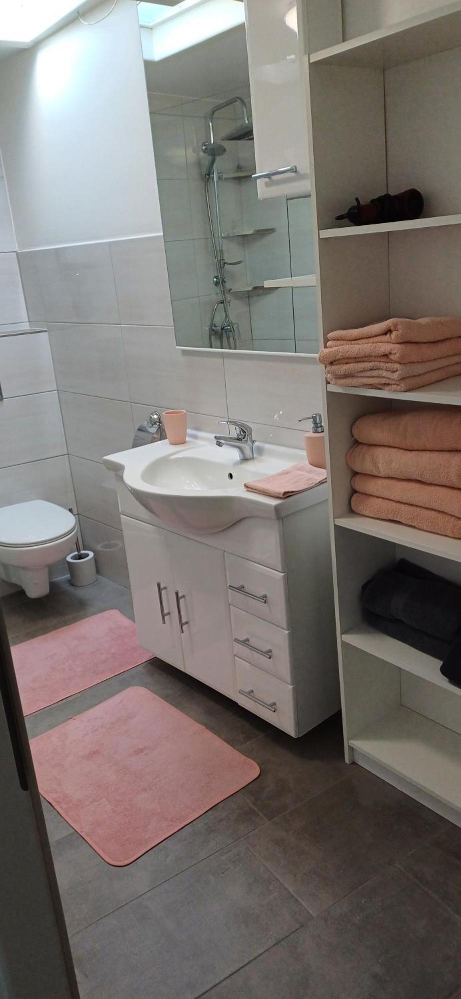Schnick Schnack Apartment Krov Luaran gambar